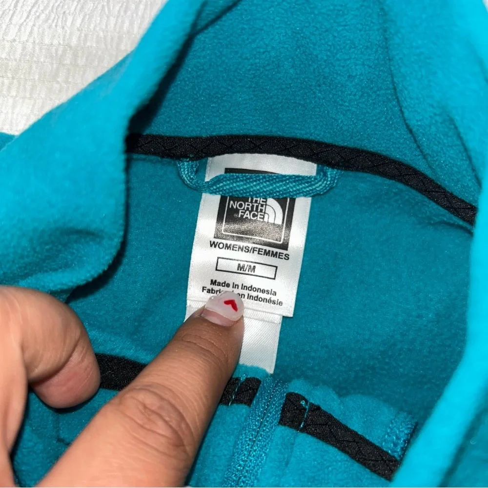 North face pullover - Picture 2 of 4